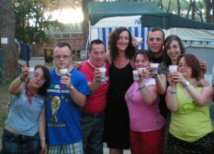 Foto di gruppo al mare