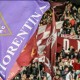 Lo stadio con viola e granata insieme