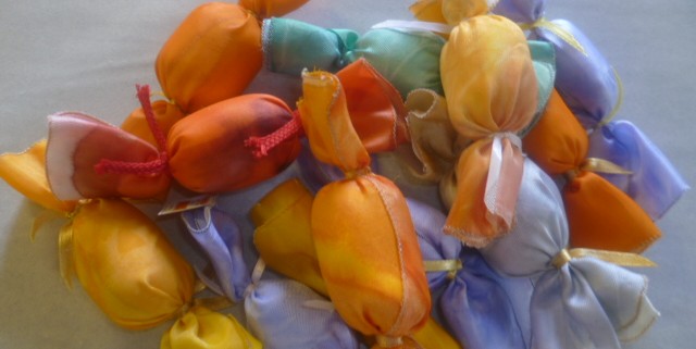 Caramella Portaconfetti con confetti