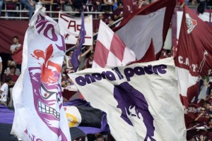 Immagine Viola e Granata