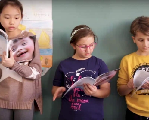Tre ragazzi a scuola